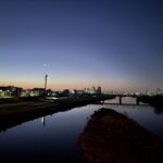 〜 繰り返すこと、慣れること 〜 社会人になったとき、最初に配属されたのは経理部署。 ブラインドタッチで、ものすごい速さで電卓を打つ先輩たちの姿に圧倒。「自分はここでやっていけるのか」と、初日から自信をなくしたことを思い出しました。 でも、毎日繰り返し悪戦苦闘していると、半年もすれば自分も先輩たちと同じように電卓を打てるようになっていました。 繰り返すこと、慣れること。 焦らず、続けることが、成長の鍵だと、改めて感じます。 着実に、丁寧に、信頼性の向上に努めてまいります。 仕事や暮らしのお困りごと。お気軽にご相談ください。 #行政書士 #大田区 #企業法務経験 #安心への伴走者 #課題解決サポート #契約書の作成チェック #行政への申請手続支援 #コラム #繰り返すこと慣れること