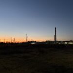 〜 芯を見つける 〜 改善が必要な場面。必ず原因があり、それを取り除けば改善する。 言うのは簡単ですが、本当に難しい。 原因を正確に突き止めるには、掘り下げて考える必要がある。 「なぜ、どうして」を繰り返すと、だんだん「芯」が見えてくる。 具体的な「芯」がわかると、効果的な策が打てる。 事実と原因を正確に把握することが、課題解決の肝。 現在受講している研修を通じて、痛感しています。 研修も残すところあと1日。 「なぜ、どうして」と自問自答を繰り返し、伴走支援機能の強化に努めてまいります。 #行政書士 #大田区 #企業法務経験 #安心への伴走者 #課題解決サポート #契約書の作成チェック #行政への申請手続支援 #コラム #芯を見つける #中小企業大学校