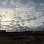 〜 学びの刺激 〜 昨年12月から中小企業大学校にて受講してきた中小企業経営改善計画策定支援研修【理論編】が、本日終了しました。 1996年に社会人になって3年間、経理業務に従事していましたが、管理会計の手法や財務分析について体系的に学ぶ機会は少なかったので、20数年ぶりに数字と格闘しつつ、学びの刺激を受ける120時間となりました。 何より、年齢や職業が異なる方々と議論を重ねて課題を解決していく機会に恵まれたことは、自分にとって大きな財産です。 引き続き研鑽を重ね、さらなるサービスレベルの向上に努めてまいります。 #行政書士 #大田区 #企業法務経験 #安心への伴走者 #課題解決サポート #契約書の作成チェック #行政への申請手続支援 #コラム #学びの刺激 #中小企業大学校