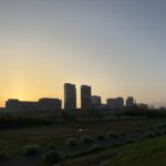 〜 改変 〜 来週水曜日から、4月。 テレビ番組では、ひと足早く、今日が最終日、最終出演日という番組も多いようです。最後の挨拶の場面をよく見かけるようになりました。 組織改変や異動の多い時期。きちんと締めて、次につなげる。 しっかりと締めくくる意識が大切だと、改めて感じます。 暮らしや仕事の困りごと。改変の時期、気になることも多いと思います。 行政への申請手続の支援、契約書の作成・チェックなど、どうぞお気軽にご相談ください。 #行政書士 #大田区 #企業法務経験 #安心への伴走者 #課題解決サポート #契約書の作成チェック #行政への申請手続支援 #コラム #改変